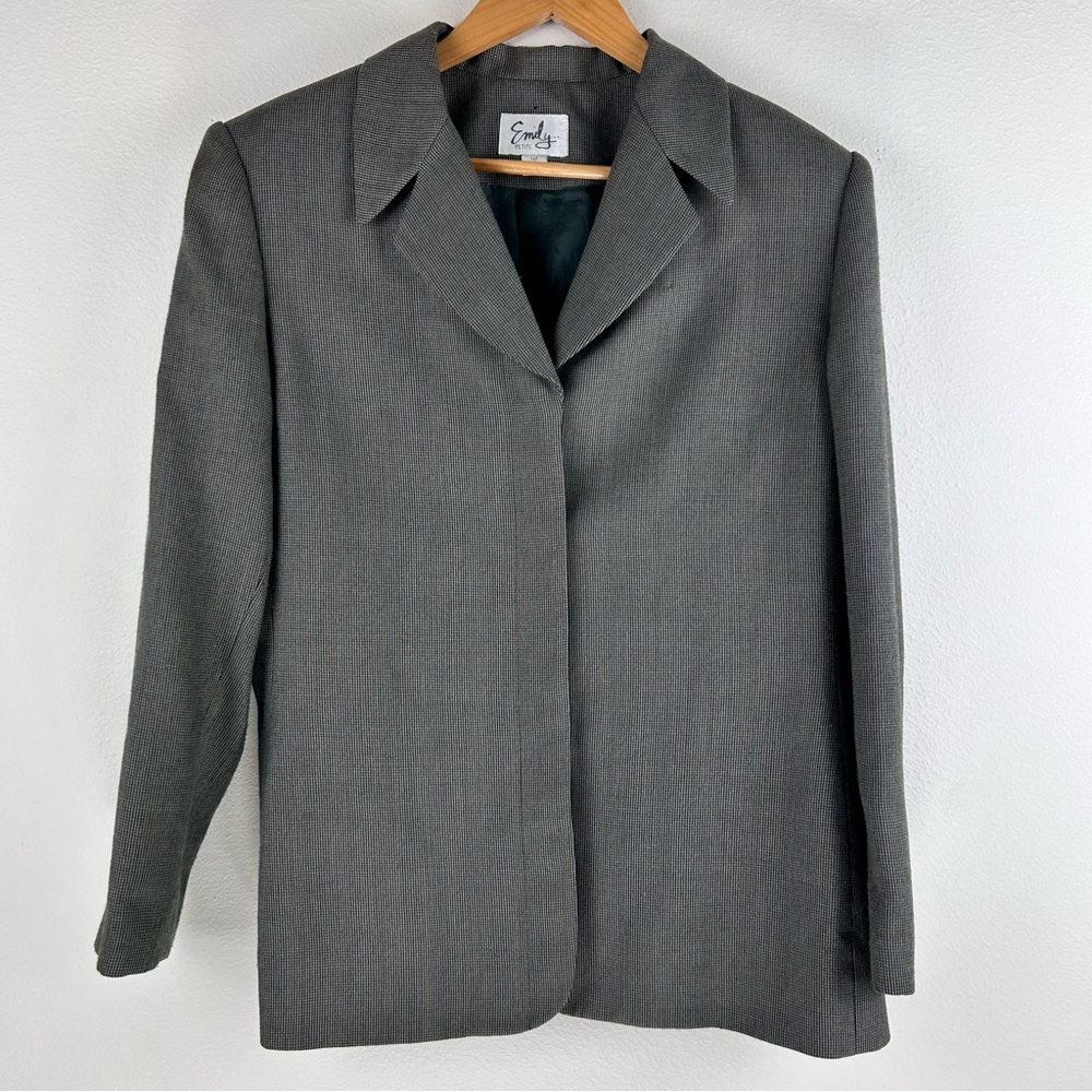 Vtg Emily… Petite Women’s Blazer. Size 14P